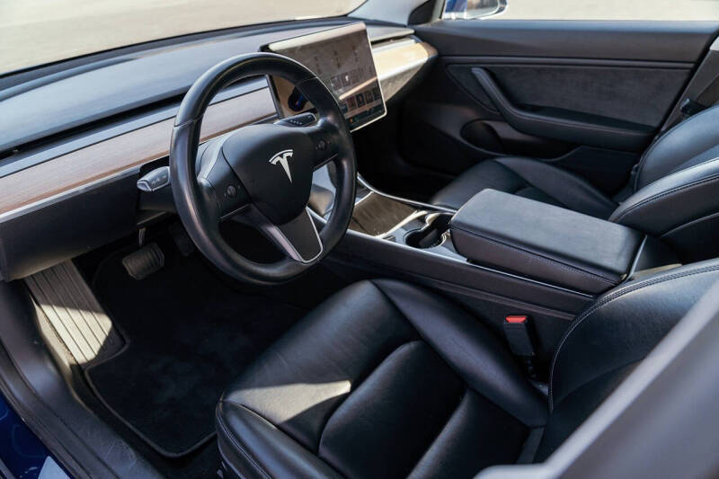 2019 Tesla Model 3 Long Range
