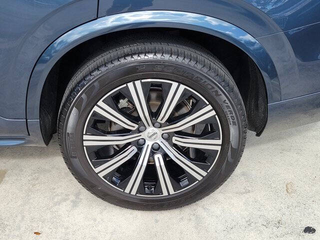 2023 Volvo XC90 B5 Core