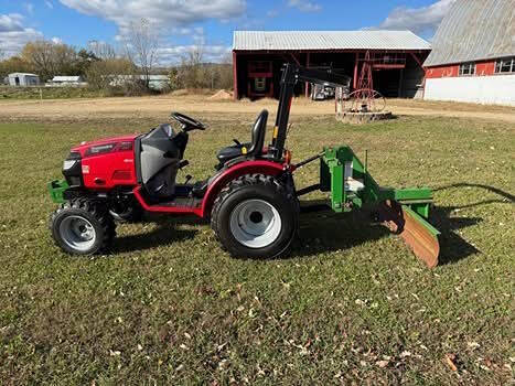 2018 Mahindra Max 26XL