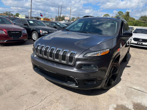 2016 Jeep Cherokee for sale at Sam's Auto Sales in Houston TX