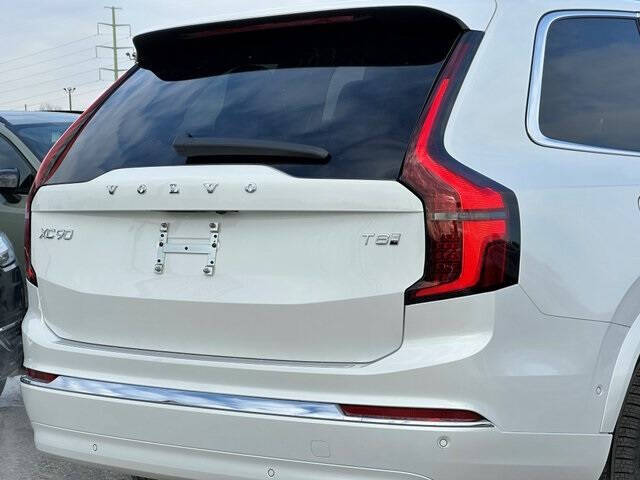 2025 Volvo XC90 T8 Plus Bright Theme 7P