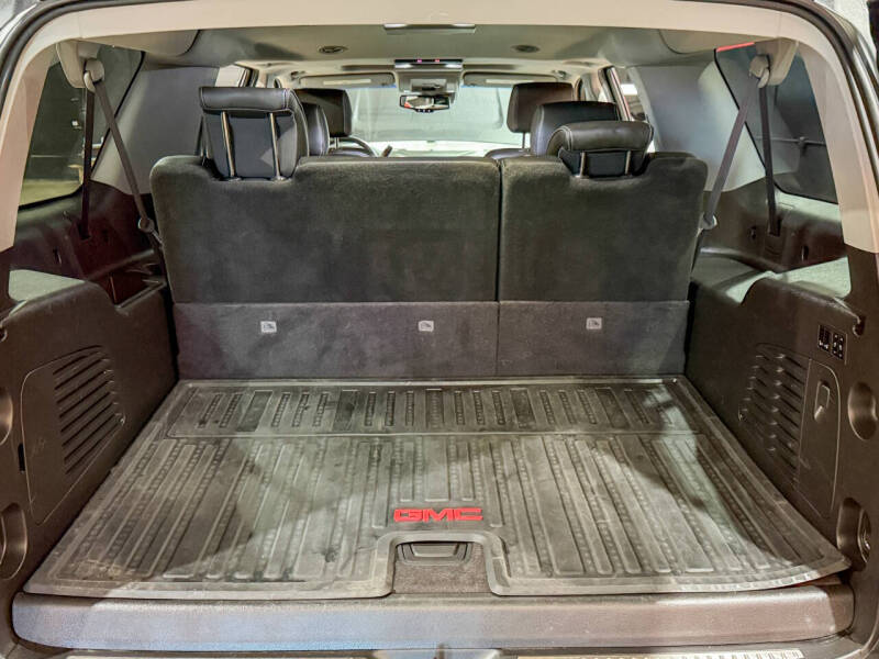 2017 GMC Yukon XL Denali