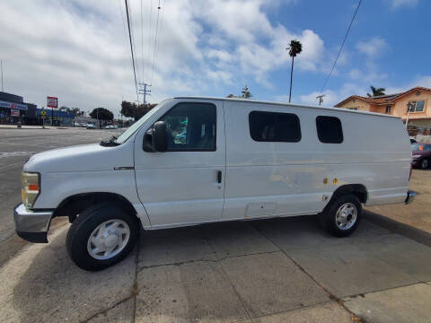 2009 Ford E-Series E-150