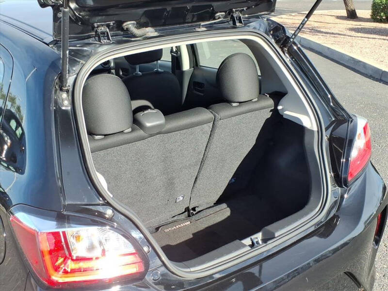 2024 Mitsubishi Mirage ES