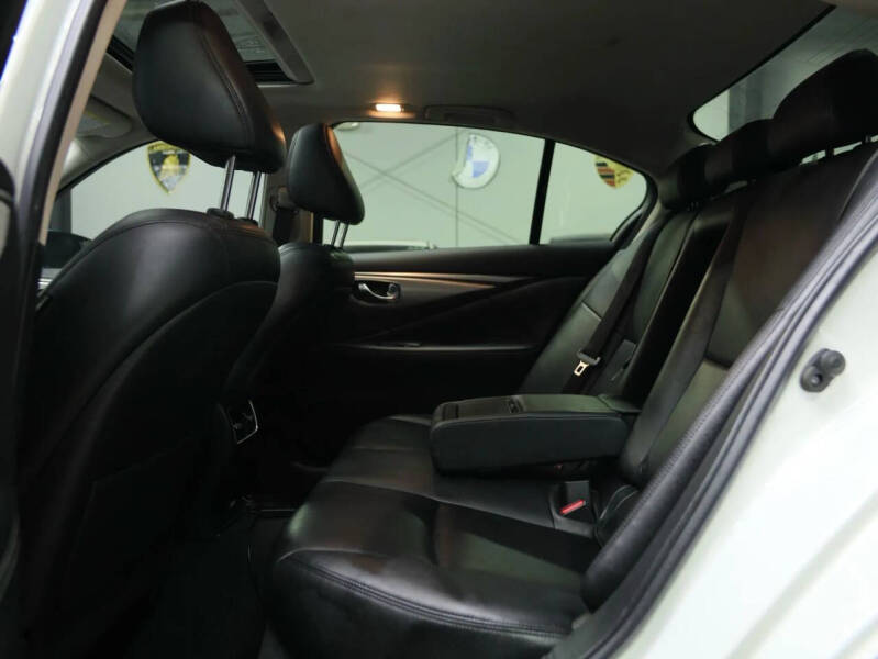 2021 Infiniti Q50 Luxe