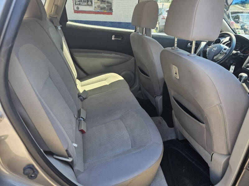 2015 Nissan Rogue Select S - Photo 8
