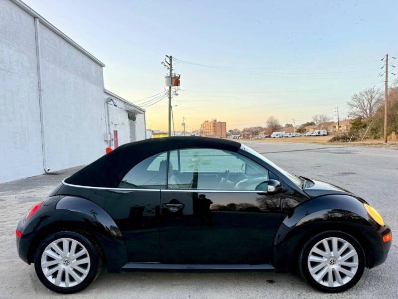 2009 Volkswagen New Beetle Convertible Base PZEV