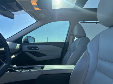 2021 Nissan Rogue SL