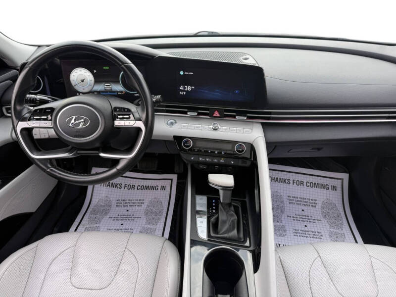 2021 Hyundai Elantra Limited