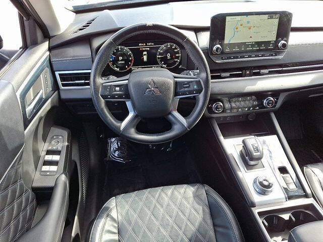 2022 Mitsubishi Outlander SEL