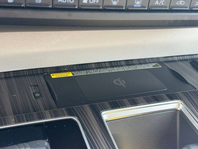 2021 Toyota Sienna Limited 7-Passenger