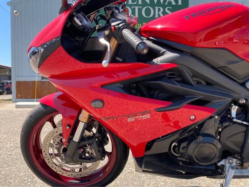 2015 Triumph Daytona 675