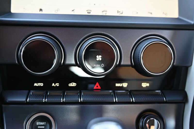 2022 Jaguar F-TYPE P450