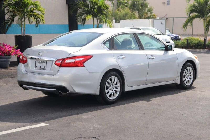 2016 Nissan Altima 2.5 S