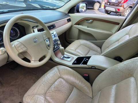 2009 Volvo XC70 3.2