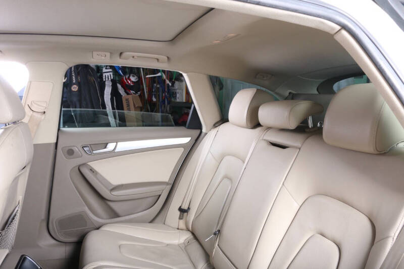 2011 Audi A4 2.0T quattro Avant Premium