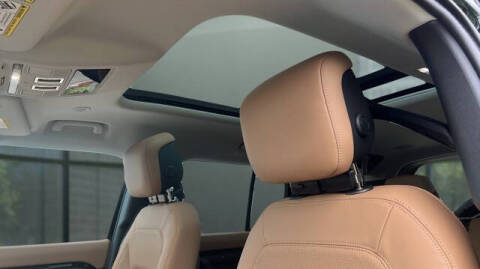 2026 Land Rover Defender 110 P400 X-Dynamic SE