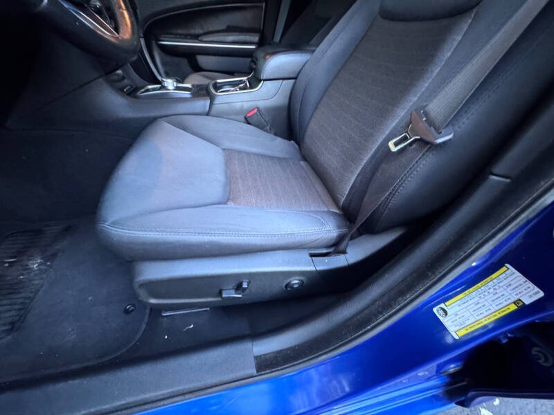 2020 Chrysler 300 Touring L