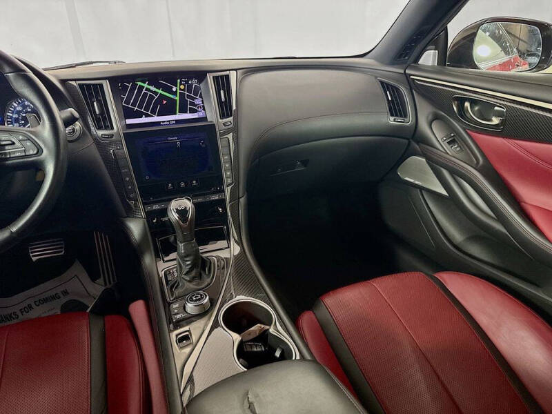 2020 Infiniti Q60 Red Sport 400