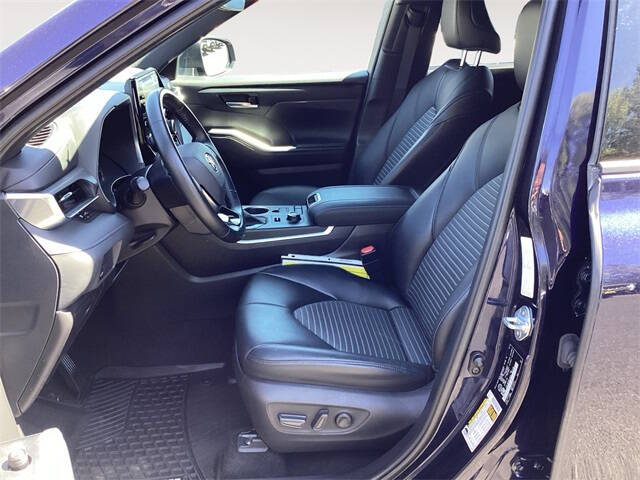 2021 Toyota Highlander XSE