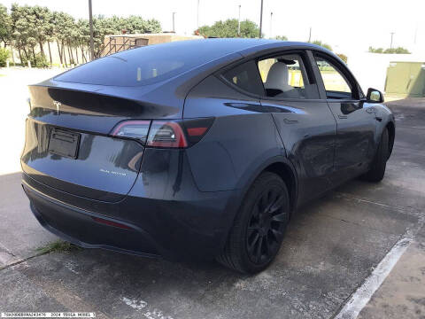2024 Tesla Model Y Long Range