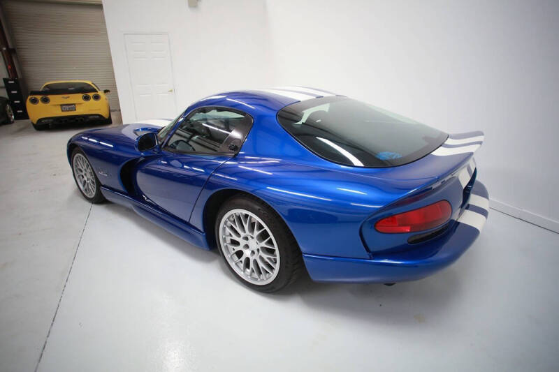 1997 Dodge Viper GTS