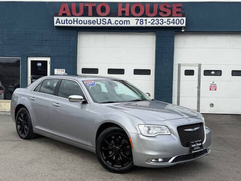 2017 Chrysler 300 C