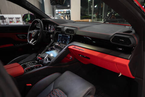 2022 Lamborghini Urus