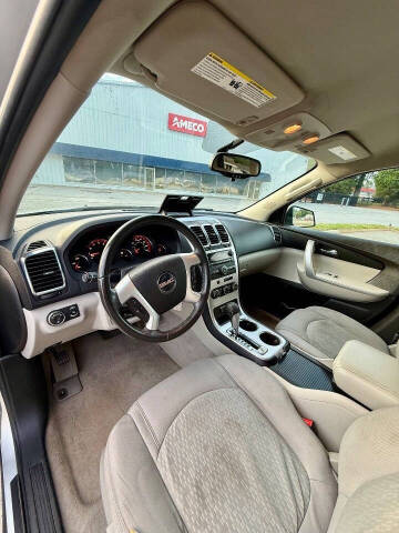 2011 GMC Acadia SL