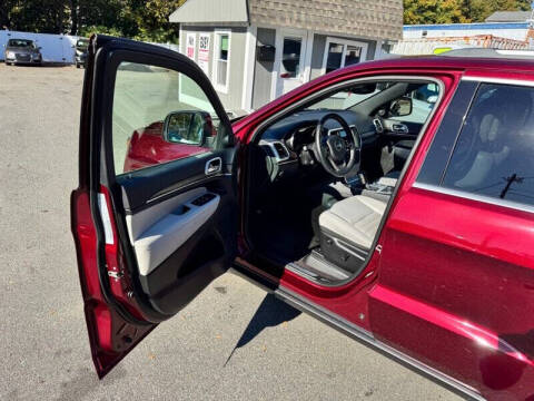 2018 Jeep Grand Cherokee Sterling Edition