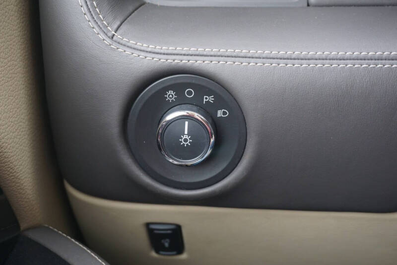 2015 Lincoln Navigator Base - Photo 15