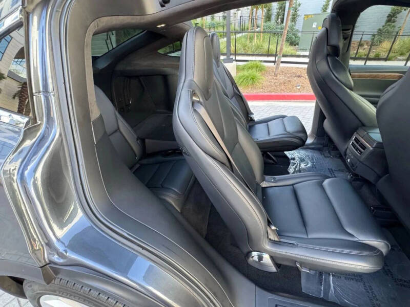 2021 Tesla Model X Long Range Plus