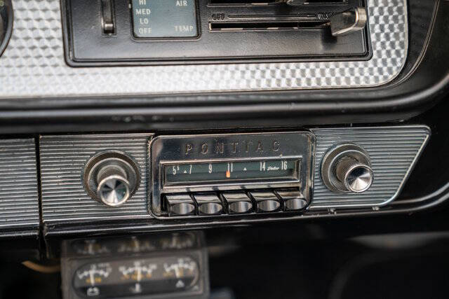 1964 Pontiac Le Mans 29