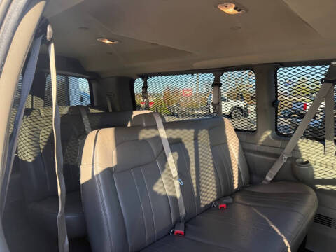 2016 Chevrolet Express LS 3500