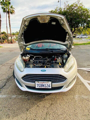 2014 Ford Fiesta SE