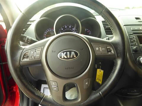 2013 Kia Soul +