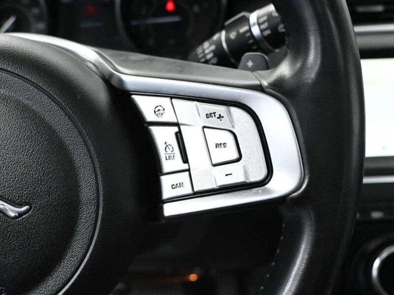 2020 Jaguar E-PACE P250 SE