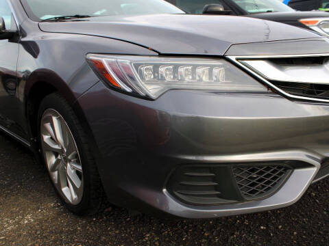 2017 Acura ILX w/Premium