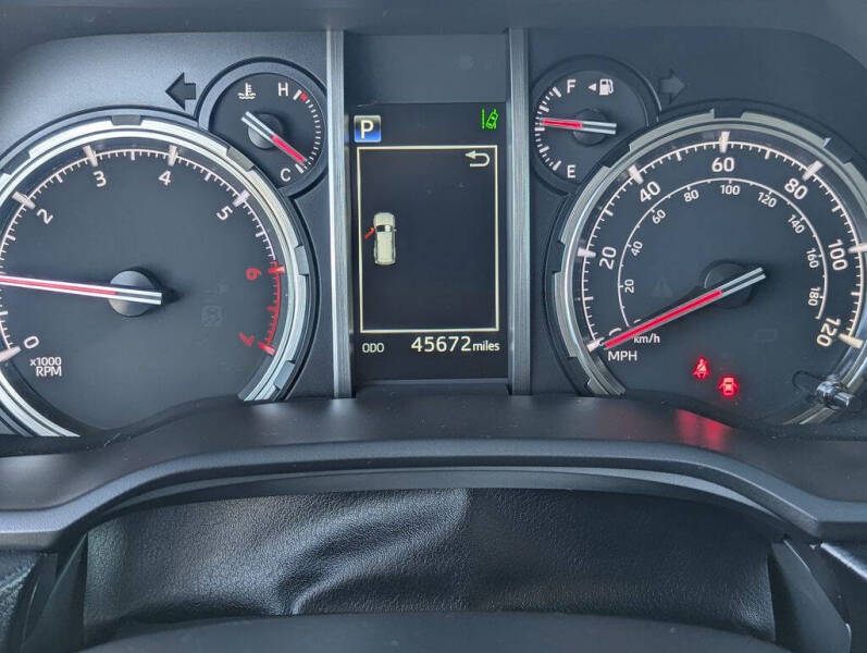 2024 Toyota 4Runner TRD Off-Road