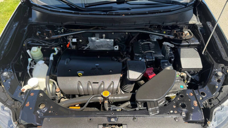 2011 Mitsubishi Outlander SE