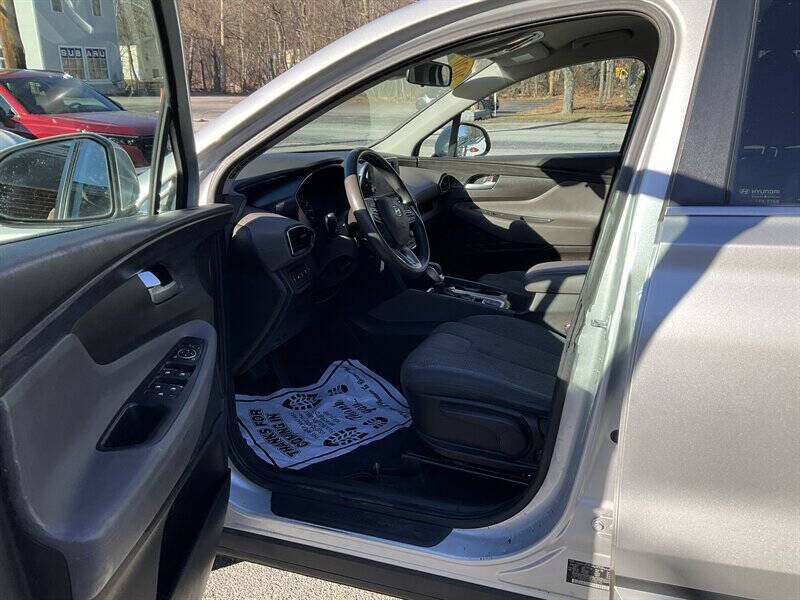 2020 Hyundai Santa Fe SE