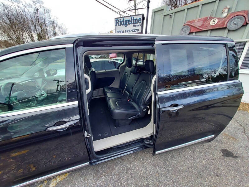 2019 Chrysler Pacifica Touring L