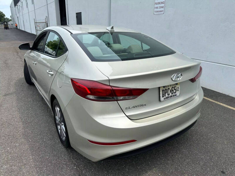 2017 Hyundai Elantra Value Edition