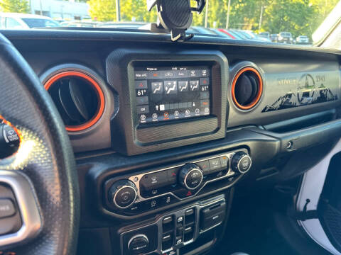 2021 Jeep Gladiator Mojave