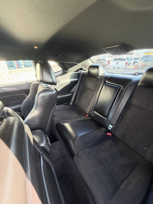 2018 Dodge Challenger 392 HEMI Scat Pack Shaker