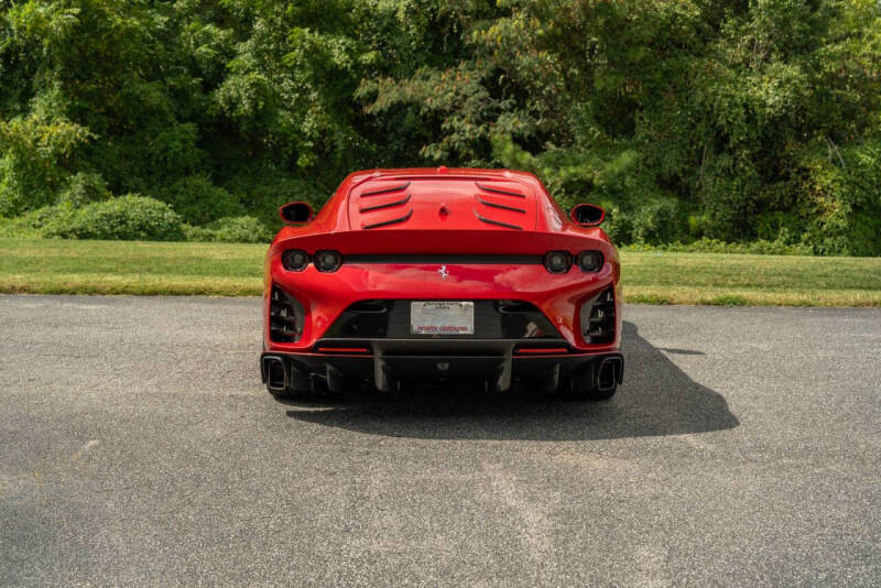 2023 Ferrari 812 Competizione