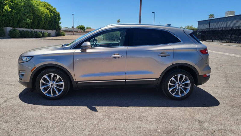 2019 Lincoln MKC Select