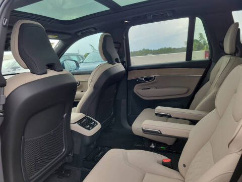 2026 Volvo XC90 B6 Plus 6P