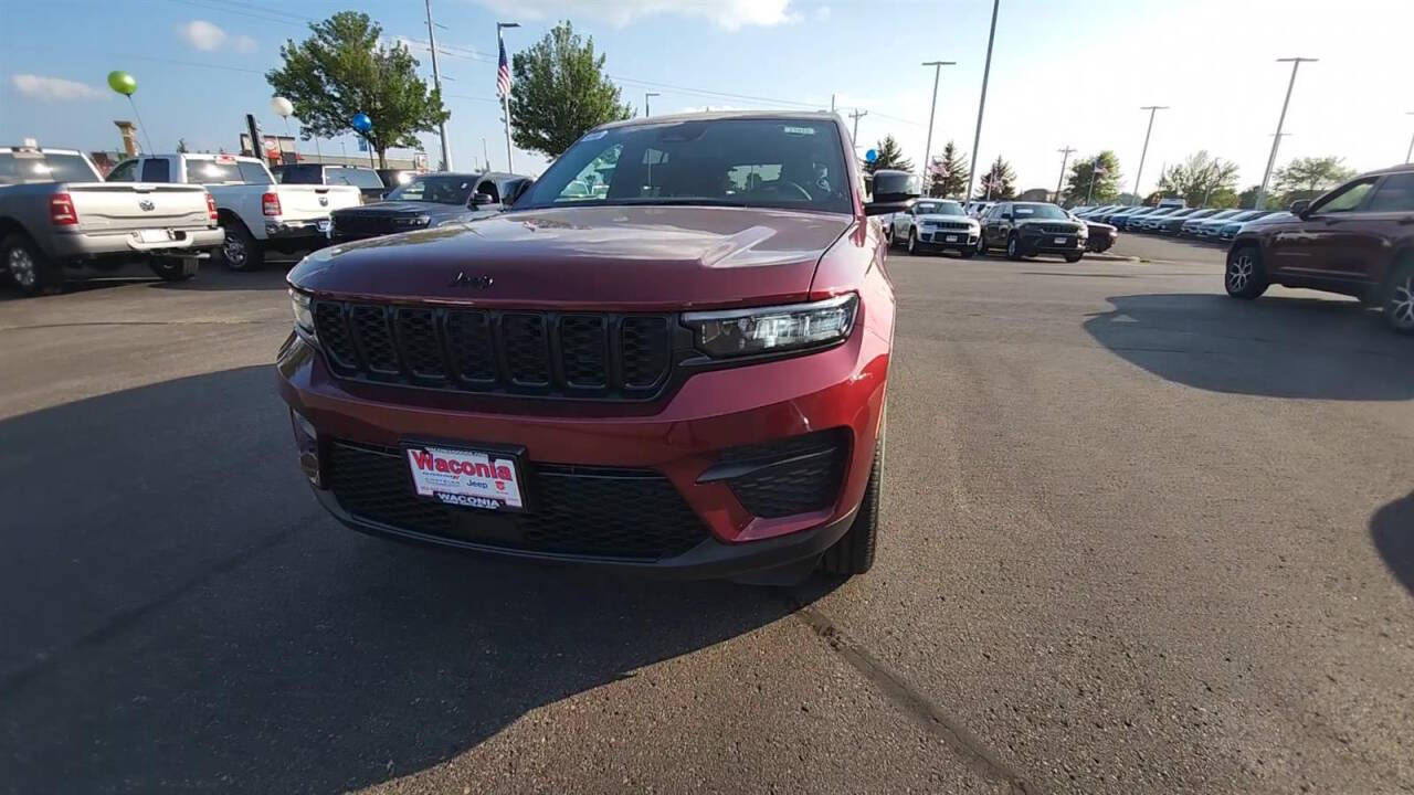 2024 Jeep Grand Cherokee for sale at Victoria Auto Sales in Victoria, MN