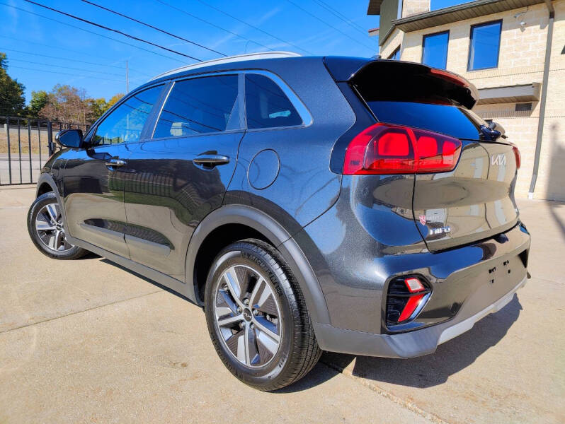 2022 Kia Niro Plug-In Hybrid LXS